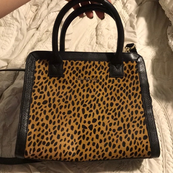 Vera Bradley Cheetah Leopard Calf Half Purse - Picture 4 of 4